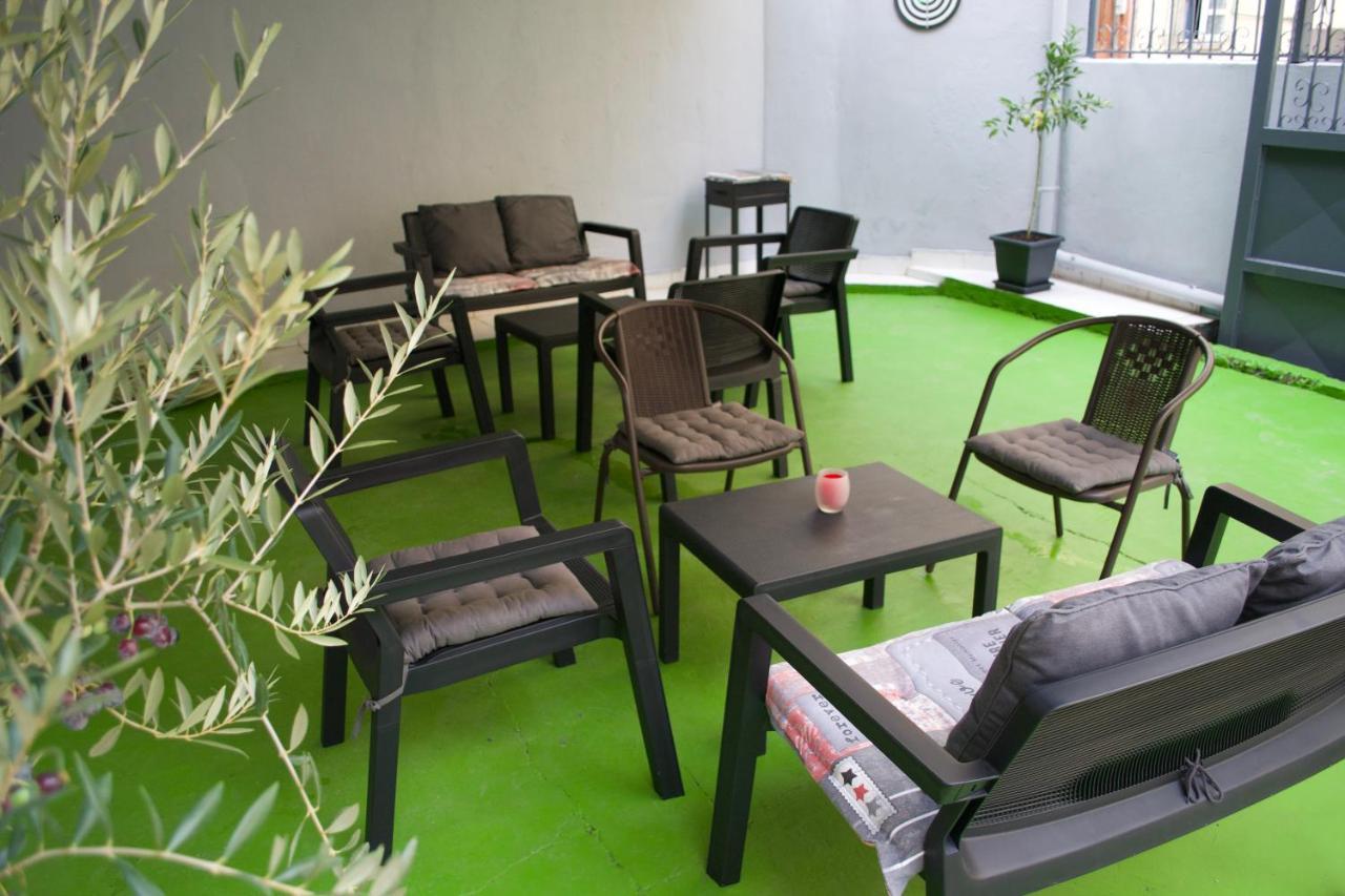 Me&you Hostel Tirana